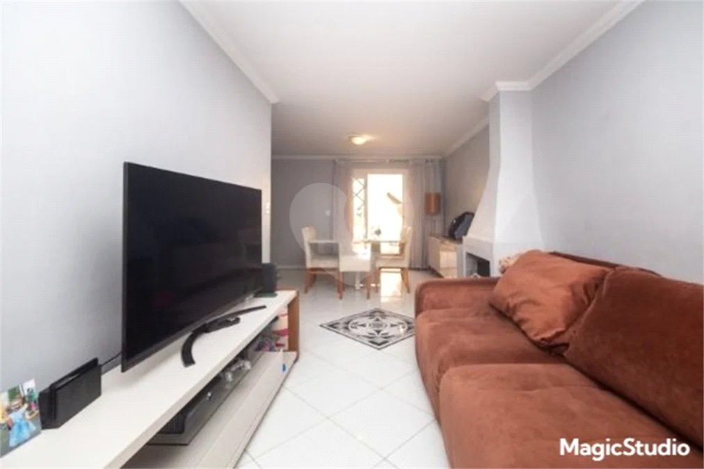Casa com 260m², 3 dormitórios, 4 vagas, à venda em São Caetano do Sul.