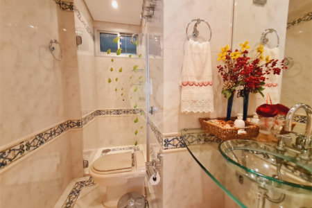 Apartamento a venda em Higienópolis