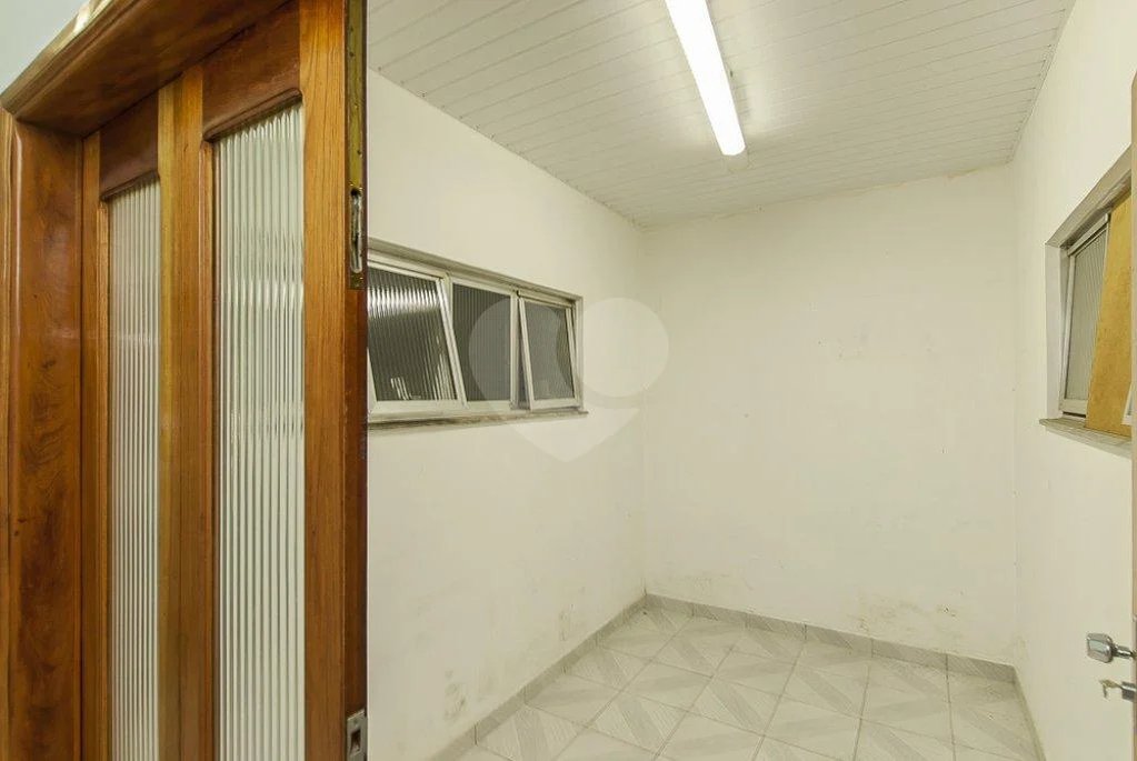 Sobrado Comercial à Venda ou Locação na Vila Mascote