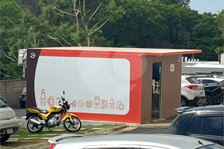 Oportunidade Única no Monte dos Pinheiros – Um lar completo esperando por você