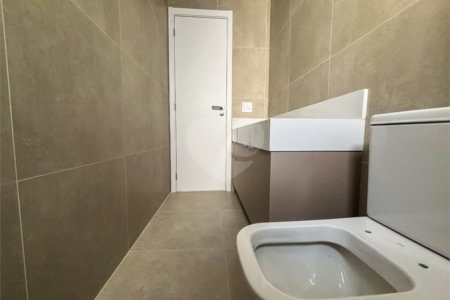 Apartamento à venda com 3 quartos, sendo 1 suíte,  em Jardim Marajoara, São Paulo, SP