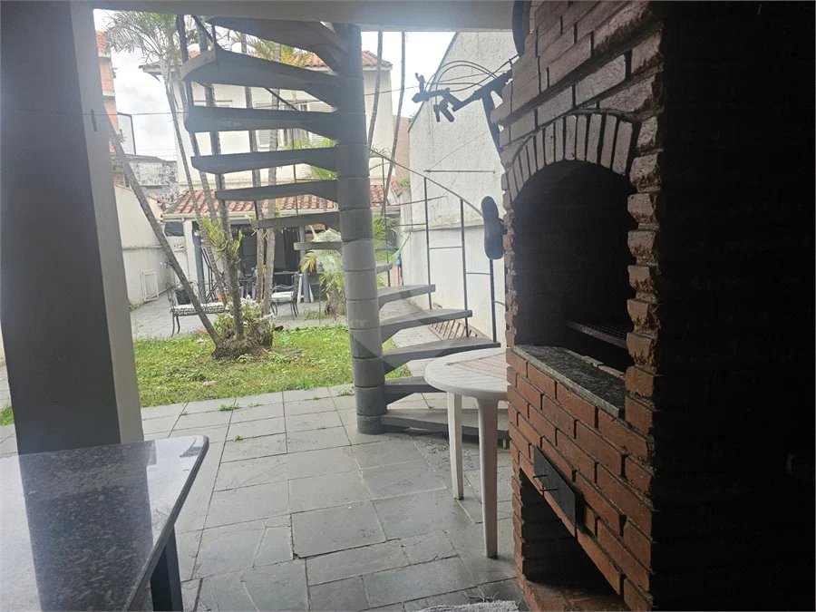 Sobrado à venda com 3 suítes em Jabaquara, São Paulo, SP