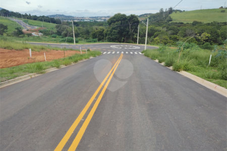 Terreno à venda no Condominio Elementum em Atibaia