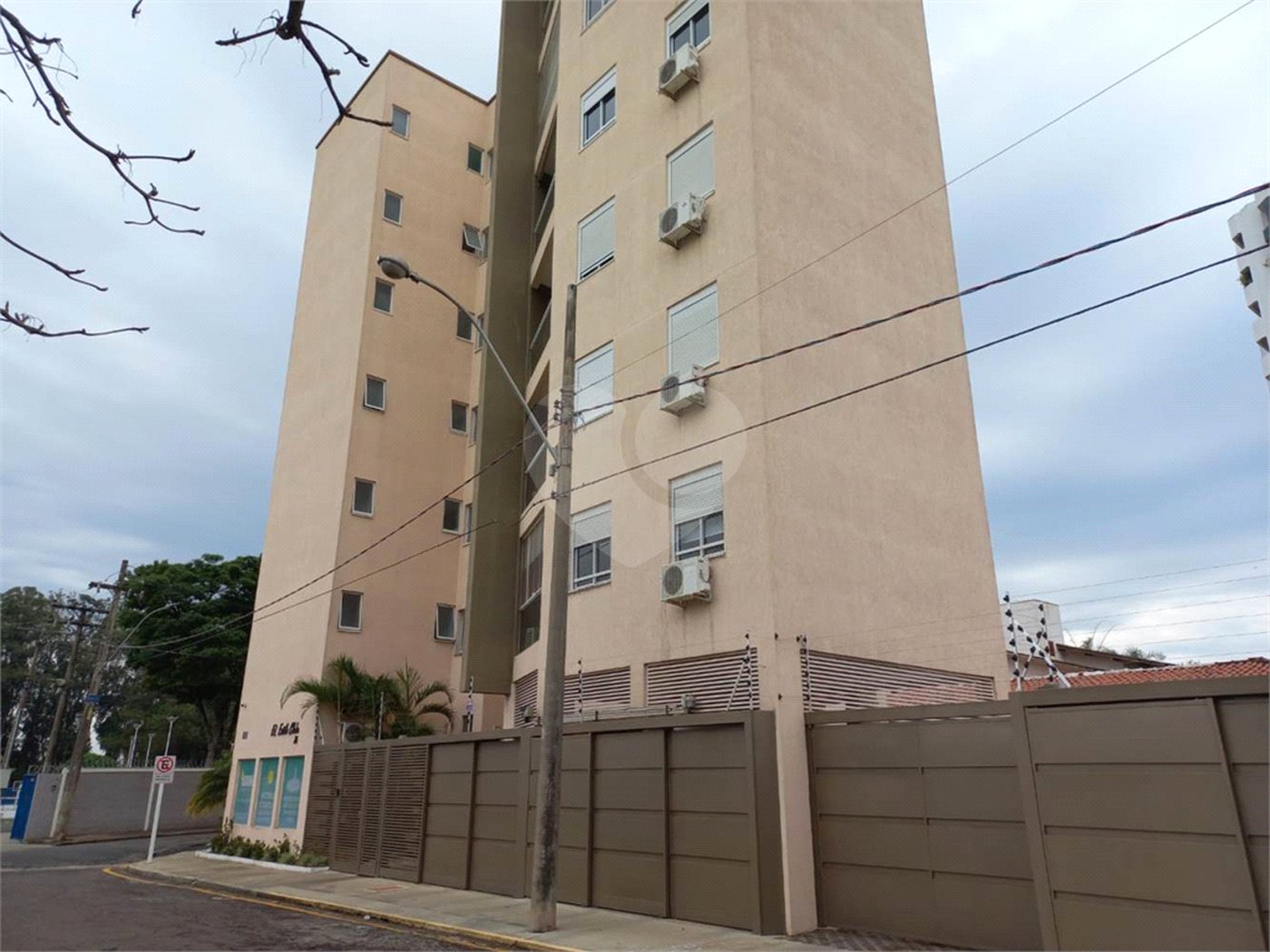 Apartamento no Condomínio Estilo Clube .