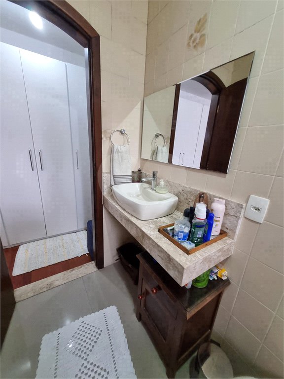 VENDA - Sobrado Jardim França: 135m² | 3 dormitórios (1 suíte) | 2 vagas | Churrasqueira