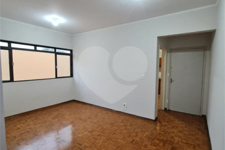 Apartamento à venda de 2 dormitórios no Edifício São José, Araraquara