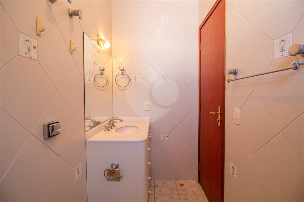 Casa à venda com 3 suítes em Chácara Flora, São Paulo, SP