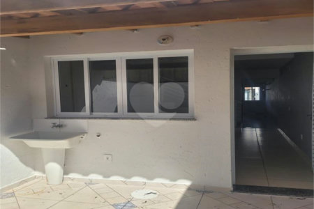 Indaiatuba - Sobrado para venda e Locação - Jardim Nely em Indaiatuba - R$ 425.000,00 - aceita parte em permuta - Bairro tranquilo com fácil acesso a rodovias, Shopping Polo Parque Mall - Assai, Polo shopping - Com duas suítes sendo uma com sacada, , lavabo. área de serviço , 2 vagas, portão ele