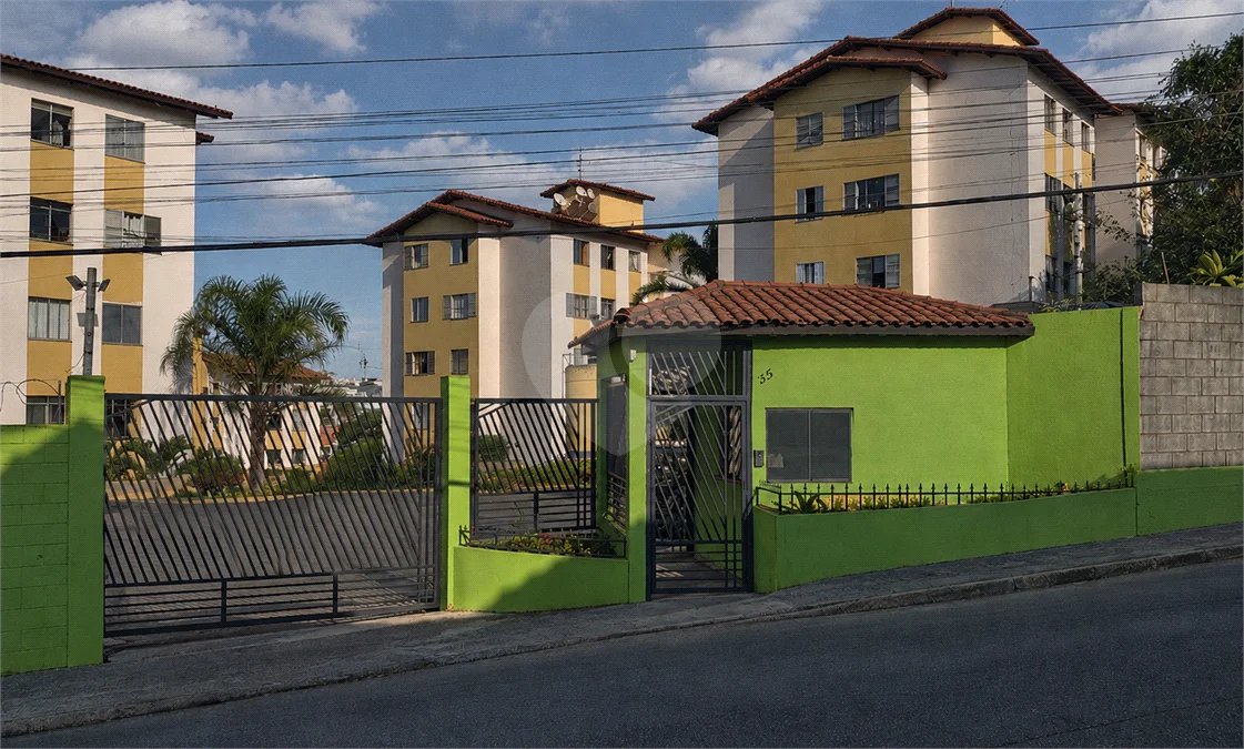 Apartamento á venda - Ferraz de Vasconcelos