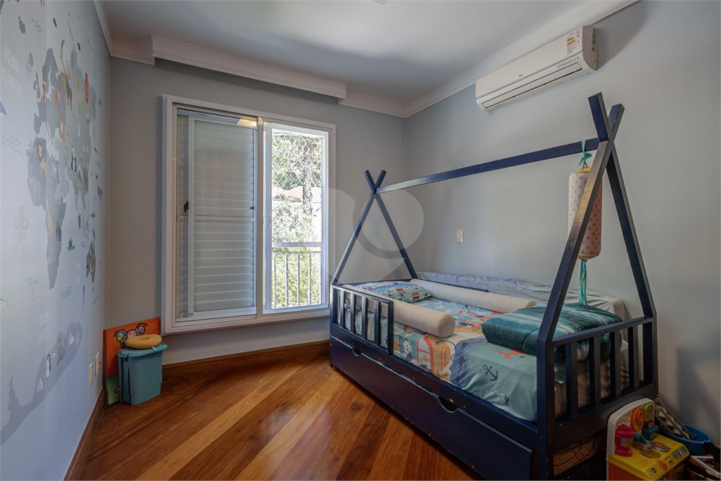 Casa à venda com 3 suítes no condomínio Villa Splendore, São Paulo - SP