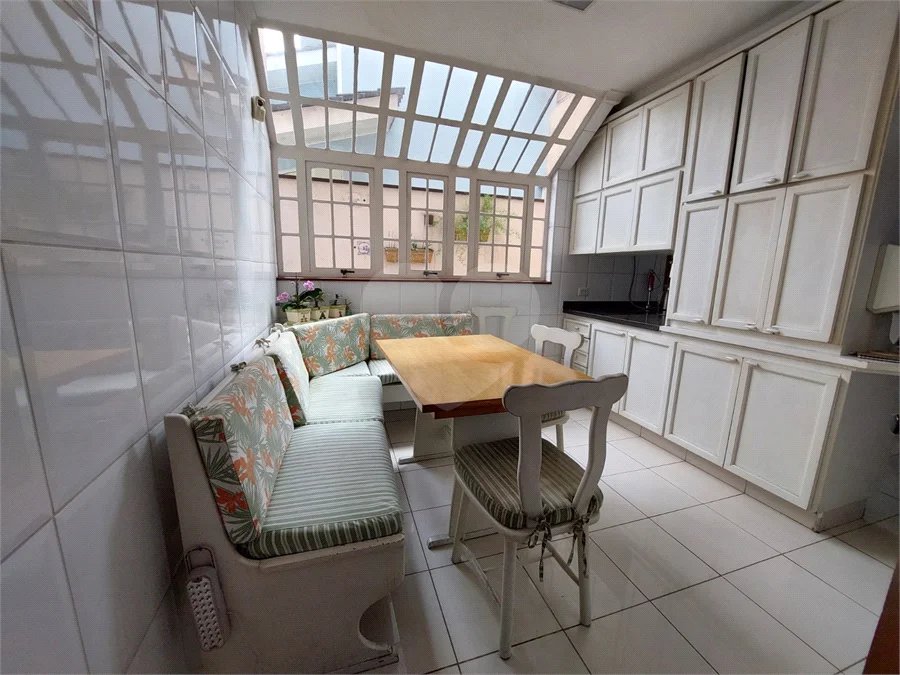 Elegância e conforto na melhor localização da City América!