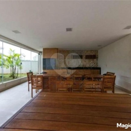 Apartamento com 68m², 2 dormitórios, 1 suíte, 1 vaga, à venda na Vila Ema.