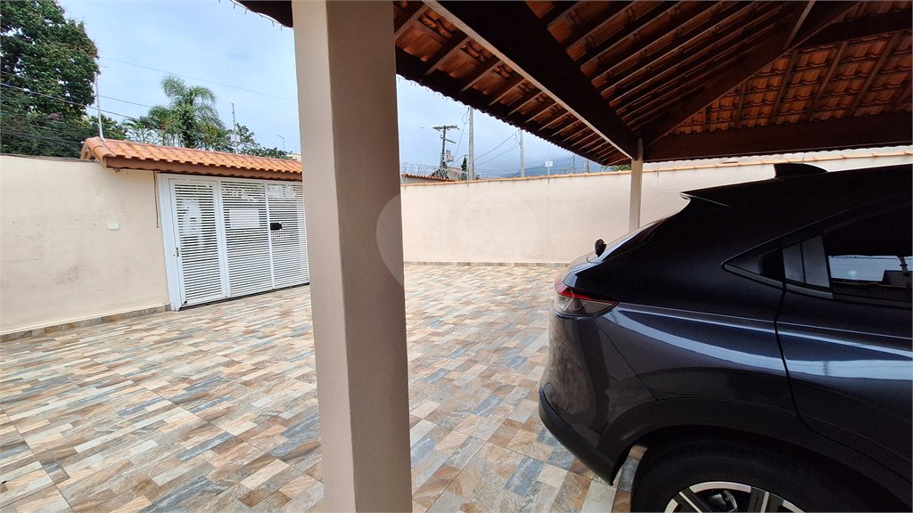 Casa térrea á venda - Peruíbe
