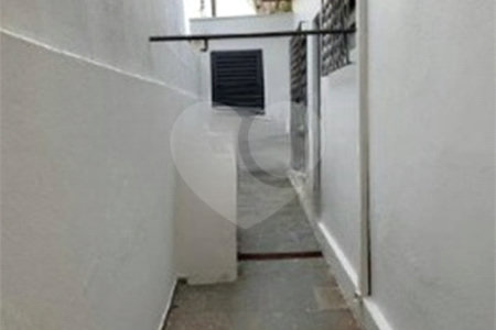 Casa térrea no Centro de Araraquara/SP, com 3 dormitórios, sendo 1 suíte