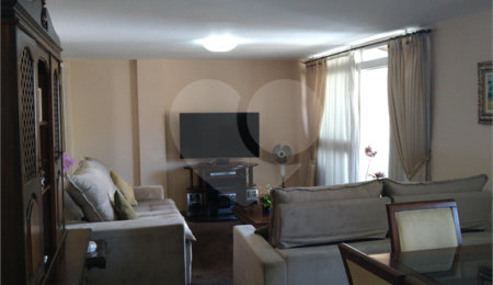 Apartamento à venda com 3 quartos, sendo 1 suíte, em Cerqueira César, São Paulo, SP
