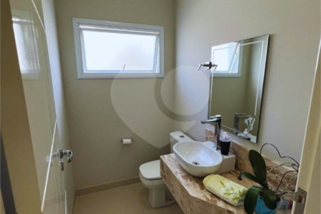 Apresento essa belíssima casa no Condomínio Delle Stelle - Louveira SP