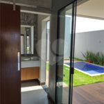 Casa no condomínio Parque Faber IV