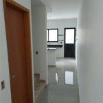 Sobrado à venda novo 2 suítes, 2 vagas 120m² na Vila Sônia