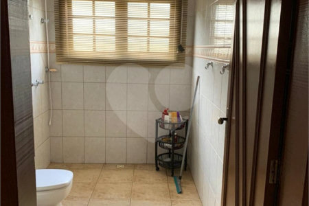 Casa ampla à venda no Vale das Flores em Atibaia
