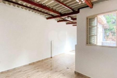 Sobrado com 400m² , 3 dormitórios , sendo 2 suítes , 3 vagas , à venda no centro de Santo André.