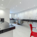 Apartamento à venda com 2 quartos e 3o reversível, no Baixo Jardins