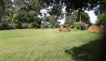 Chácara à venda com 3 quartos em Loteamento Aracê de Santo Antonio II, São Carlos, SP