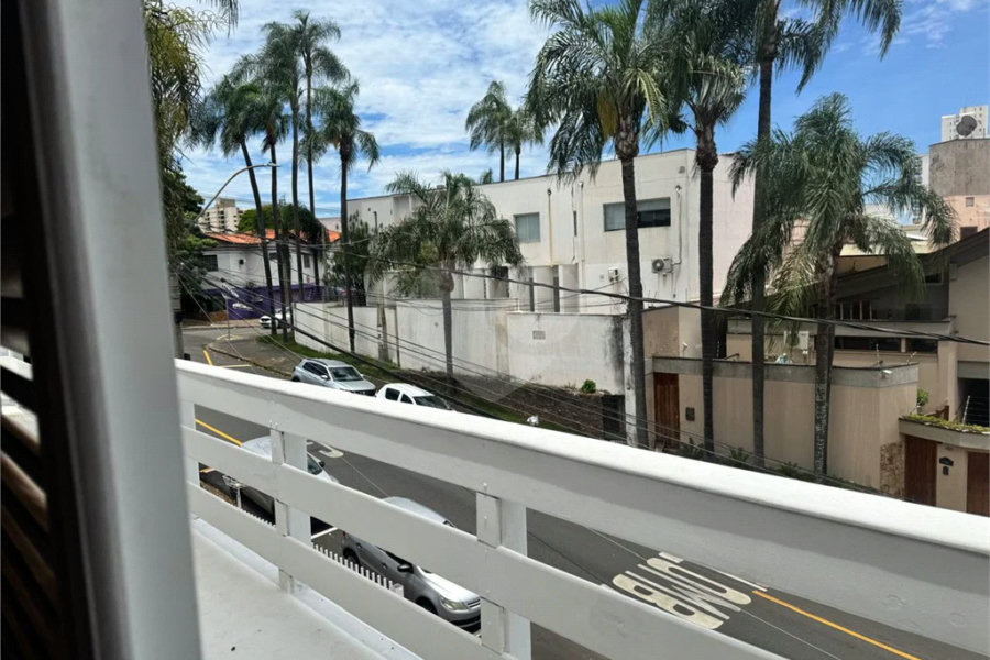 Sobrado Residencial e Comercial em Área Nobre de Piracicaba, para venda e locação.