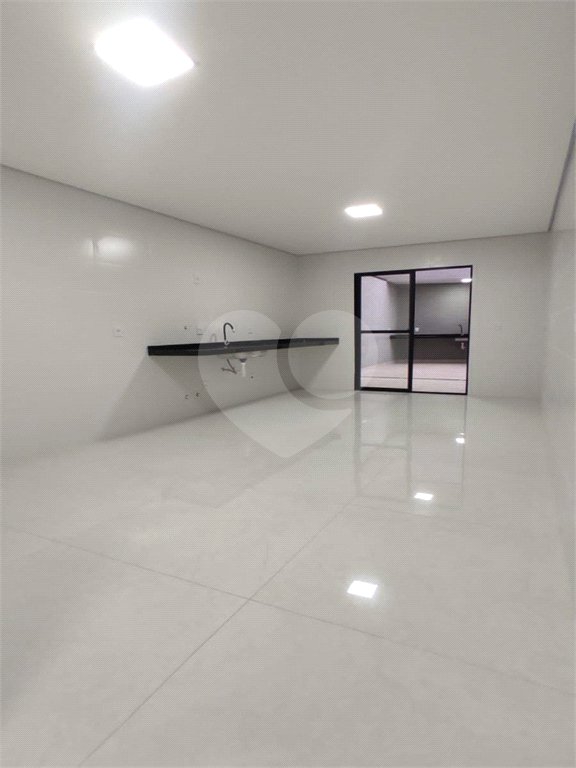 Sobrado à venda na Vila Carrão, 3 quartos (1 suíte)
