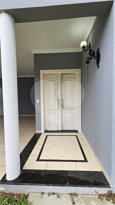 Casa Locação e Venda Condomínio Portal de Itaici 04 Dormitórios 02 suítes