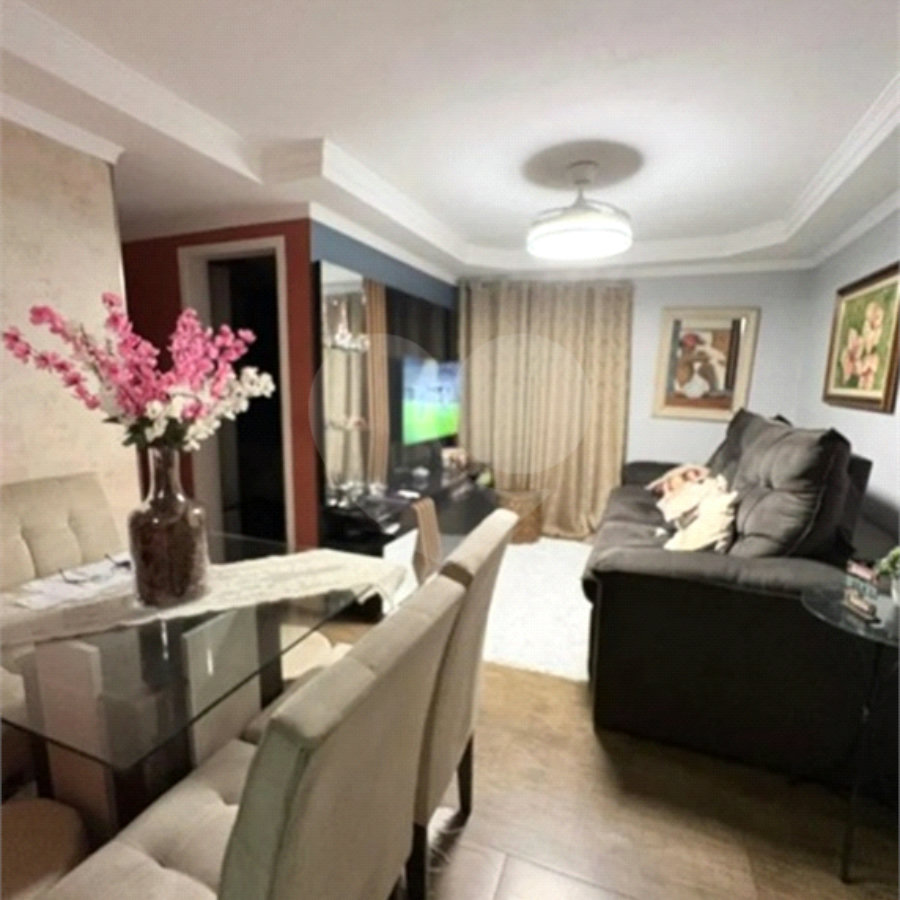 Apartamento à venda com 2 quartos e 1 vaga no Jardim São Luis