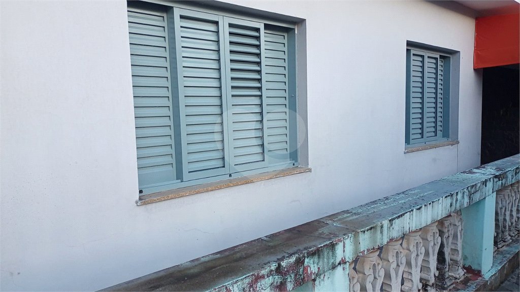 Linda Casa muito bem localizado na rua três na cidade de Rio Claro