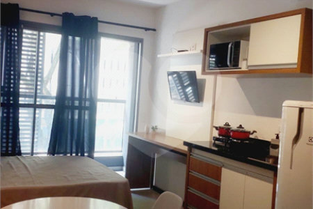 Studio com 27,61 m² a venda na Consolação com sacada