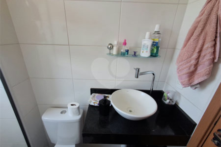 Apartamento à venda com 2 quartos no condomínio Monte Dos Andes, São Carlos - SP