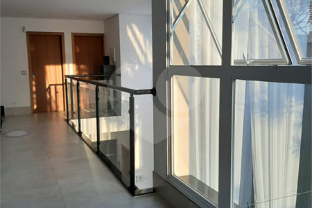 LINDO SOBRADO 3 SUITES 4 VAGAS JD DA SAÚDE ACEITA PERMUTA.