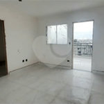 Apartamento à venda com 2 quartos em Vila Mazzei, São Paulo, SP