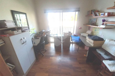 Casa à venda em Condomínio fechado em São Carlos Parque Faber 1