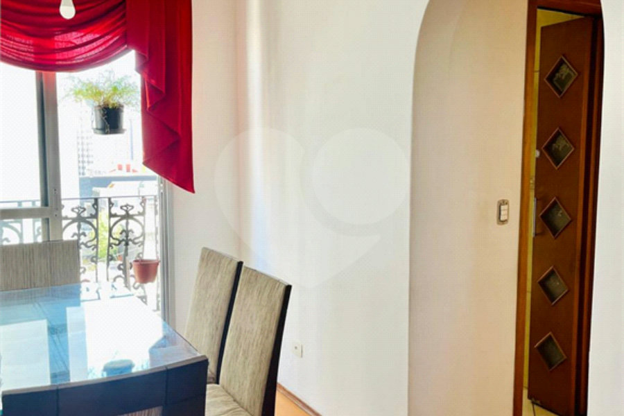 Apto à Venda Jd Glória/Vila Mariana- 2 Dormts/1 Vaga