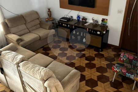 Excelente Sobrado na Saúde - 180m2 - 3 Quartos/1 Suíte/3 Vagas na garagem