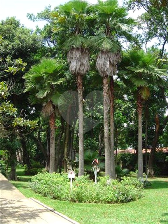 Casa Térrea à venda com 5 quartos, sendo 3 suítes, em Interlagos, São Paulo, SP