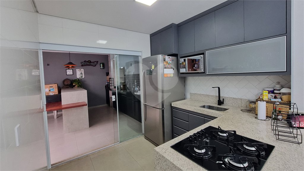 Casa no Condomínio Flamboyant II a venda .
