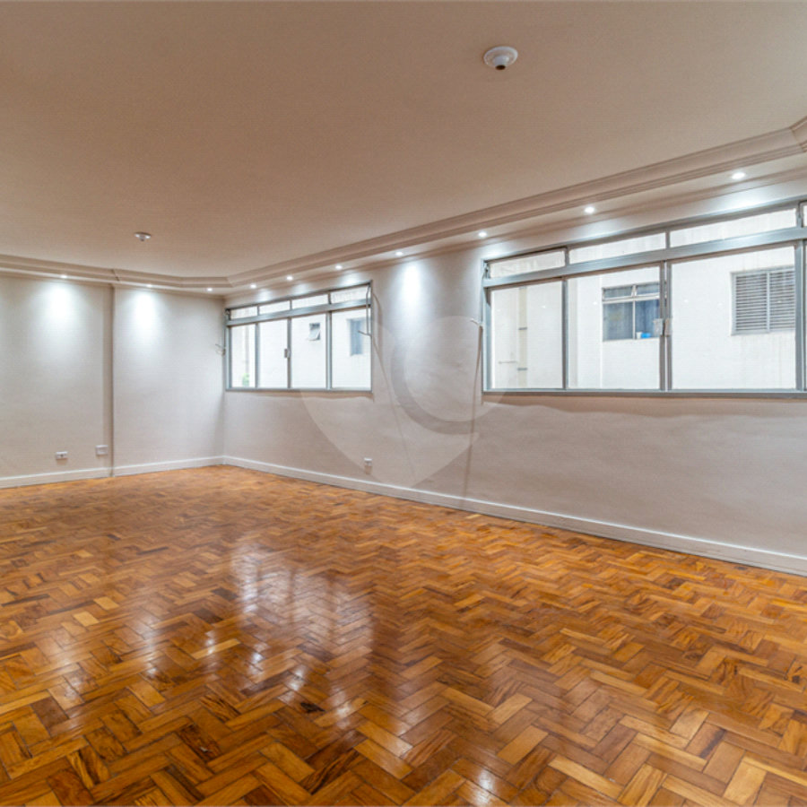 Apartamento 3/4 em Itaim Bibi