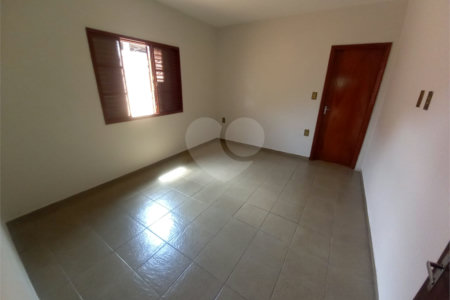 Casa térrea para venda na Vila Brasilia