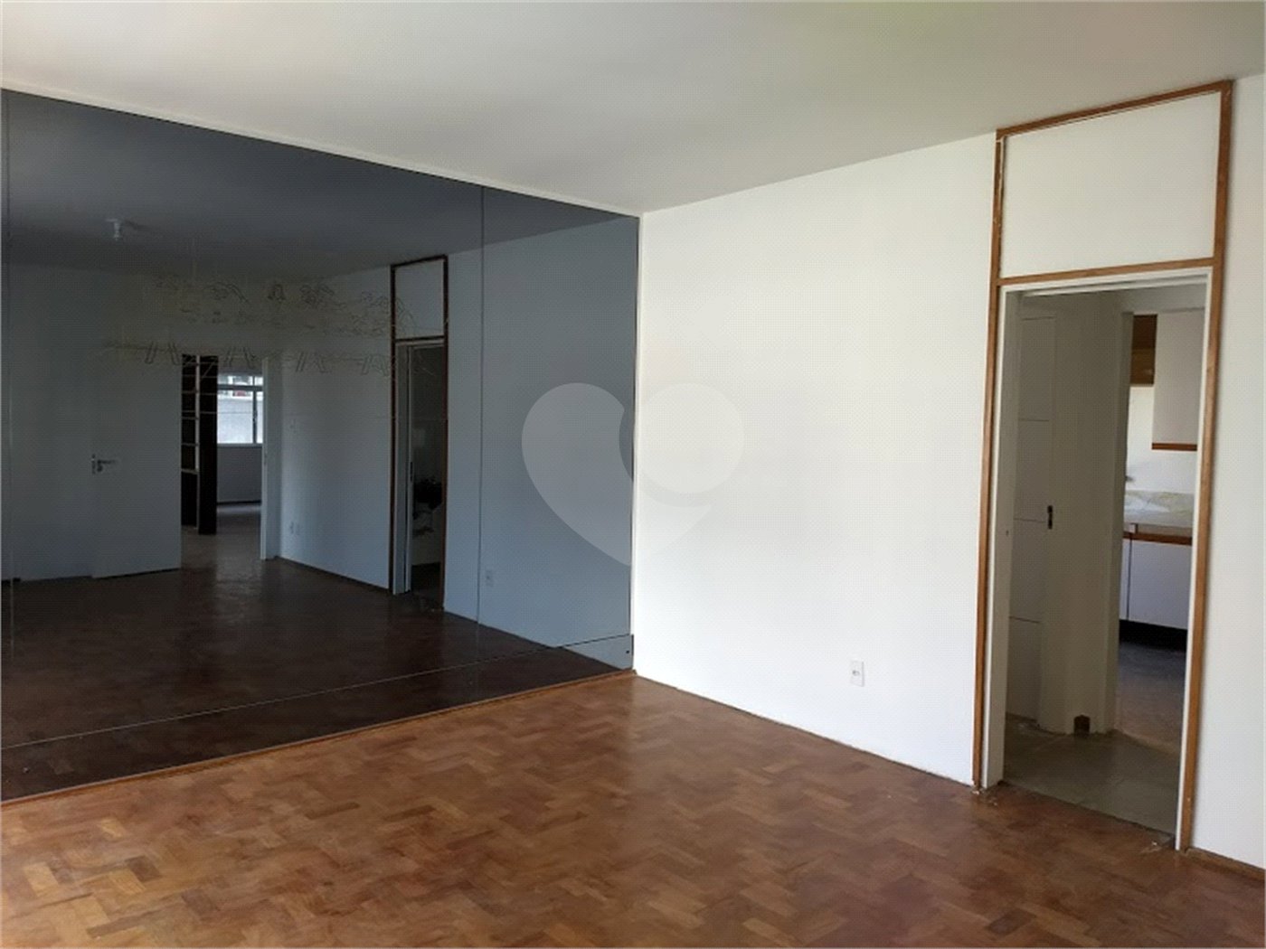 Apartamento para venda ou locação, 4 quartos (1 suíte), na Bela Vista, R Cincinato Braga