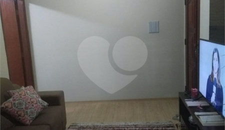 Apartamento à venda com 2 quartos em Parque Sabará, São Carlos, SP