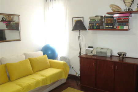 Apto à venda na Chácara Inglesa c/134m2 - 4 Quartos/1 Suíte /2 Vagas -Estuda Permuta