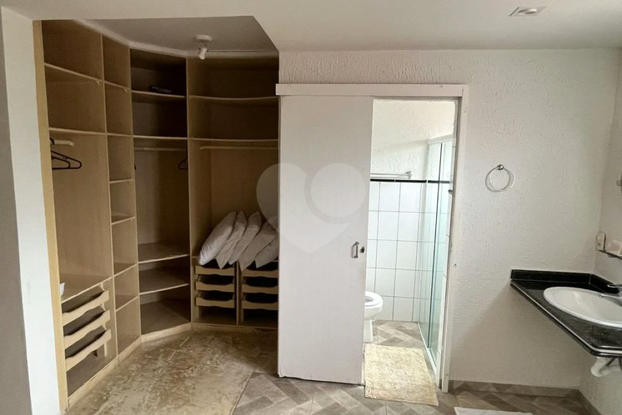 Casa à venda com 6 quartos, sendo 5 suítes, em Morada da Praia, Bertioga, SP