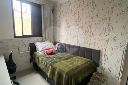 Apartamento á venda no Tatuapé com 79m², 3 quartos e 1 vaga AceitaPermuta