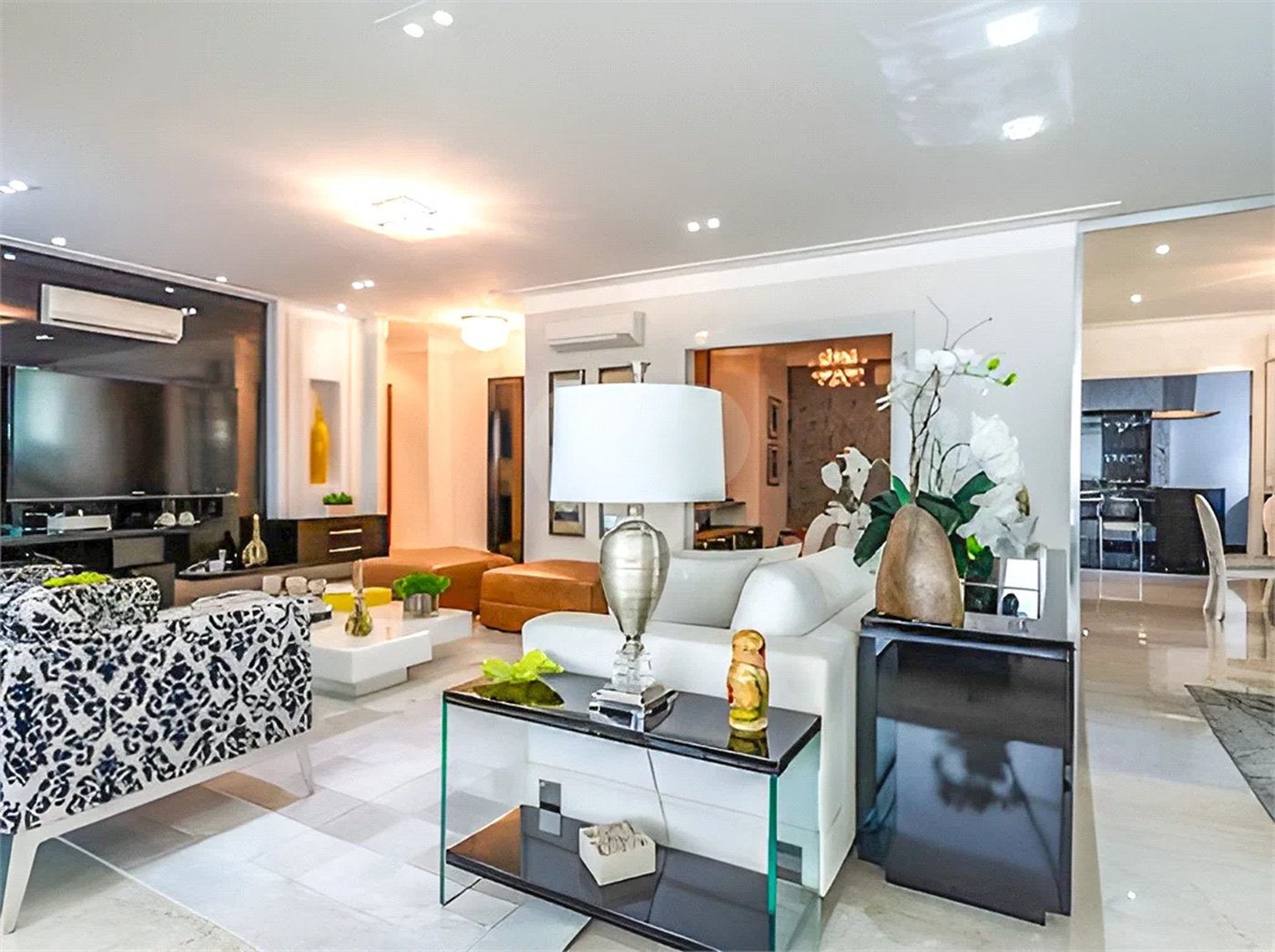 APARTAMENTO ALTO PADRÃO 335 M2 COM 4 SUÍTES Á VENDA - JARDIM ANÁLIA FRANCO ACEITA PERMUTA