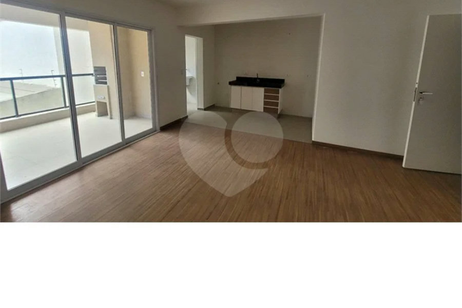 Apartamento com Varanda Gourmet e Suíte com Closet – 2 Vagas Cobertas!