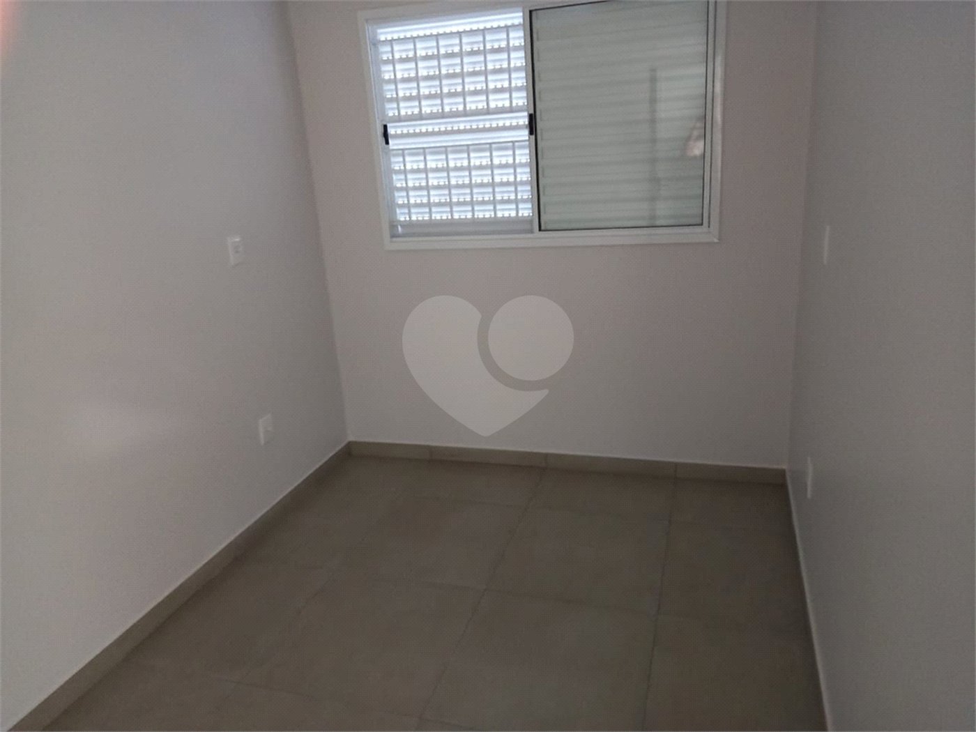 Casa térrea em Araraquara/SP.